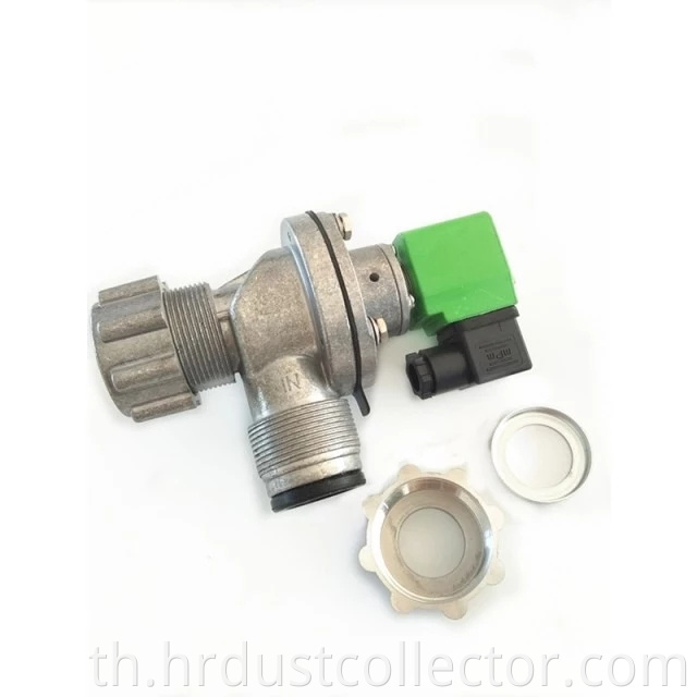 Diaphragm controlled pneumatic solenoid valve